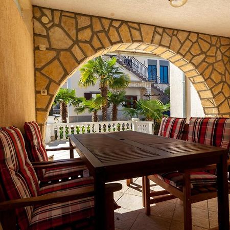 Апартаменты Apartman Marija Нивице Экстерьер фото