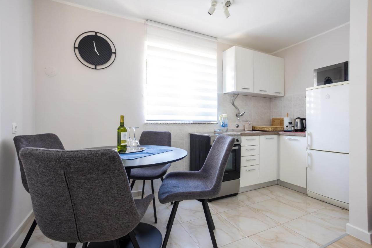 Апартаменты Apartman Marija Нивице Экстерьер фото