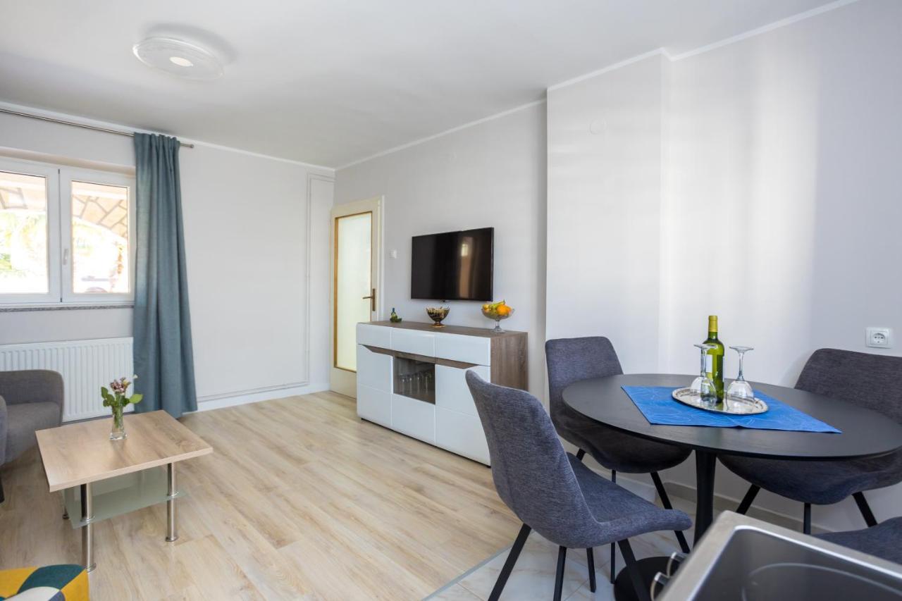 Апартаменты Apartman Marija Нивице Экстерьер фото